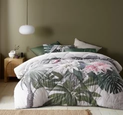 Accessorize Curiosity Comforter Set Range Multi