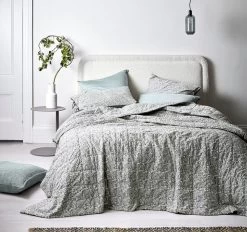 Jaipur Coverlet Mist And Feather