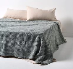 Waffle Bed Throw Dusty Blue
