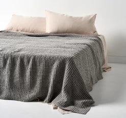 Waffle Bed Throw Smoke