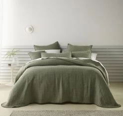 Bianca Bari Bedspread Set Range Green