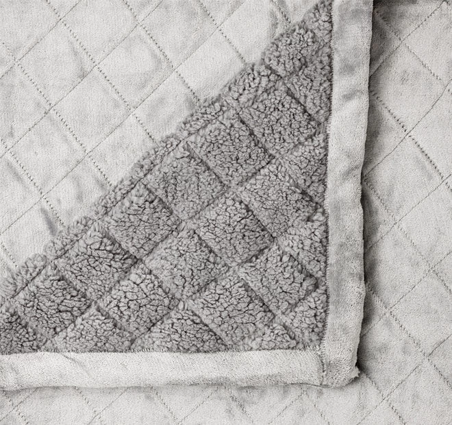 Bianca Mansfield Velvet Blanket Range Aluminium - Image 2