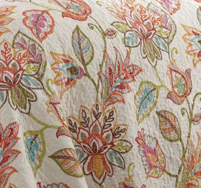 Sophia Coverlet Set Range - Image 2