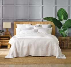 Lexington Authentic Star Bed Cover Range White