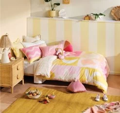 Beach Day Quilt Cover Set Range Bubblegum