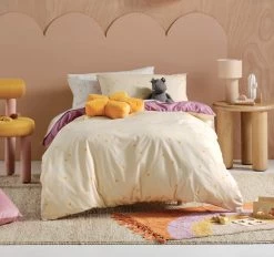 I Heart You Quilt Cover Set Range Gold