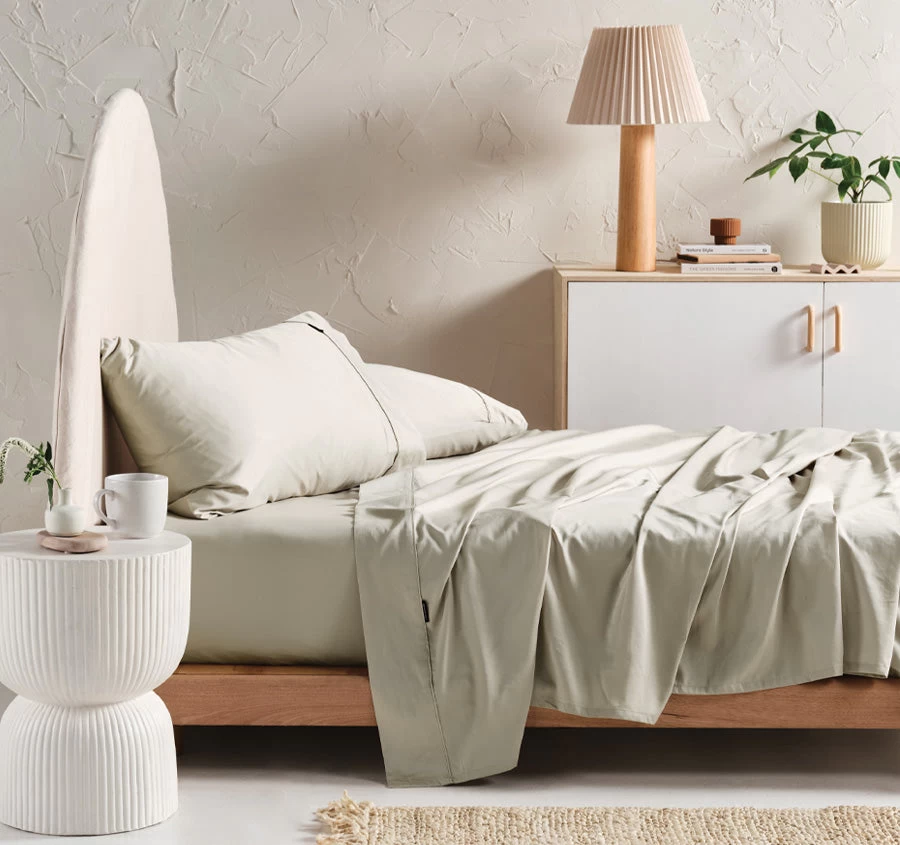 Hotel Augusta 500THC Cotton Sateen Mega Fitted Or Flat Sheet Range Taupe - Image 3