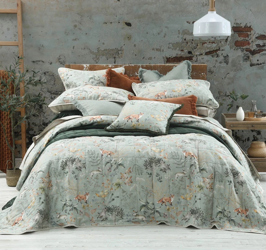 Briar Bedspread Set Range Sage