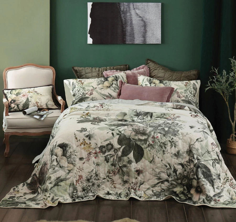 Etoile Bed Cover Set Range Multi