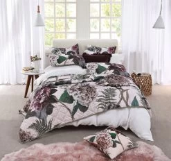 Heidi Coverlet Set Range Multi