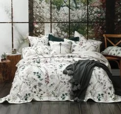 Lula Bedspread Set Range Multi