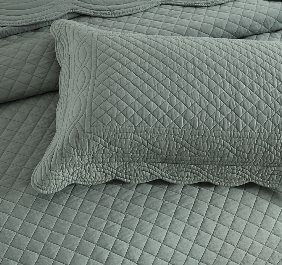 Scallop Coverlet Set Range Juniper - Image 4