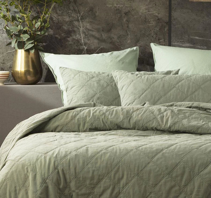 Attwood Coverlet Set Range Fern - Image 3