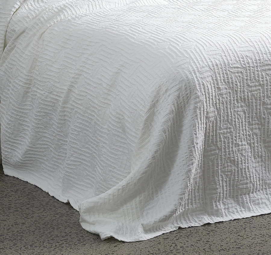 Capsule Bedspread Set Range White - Image 3