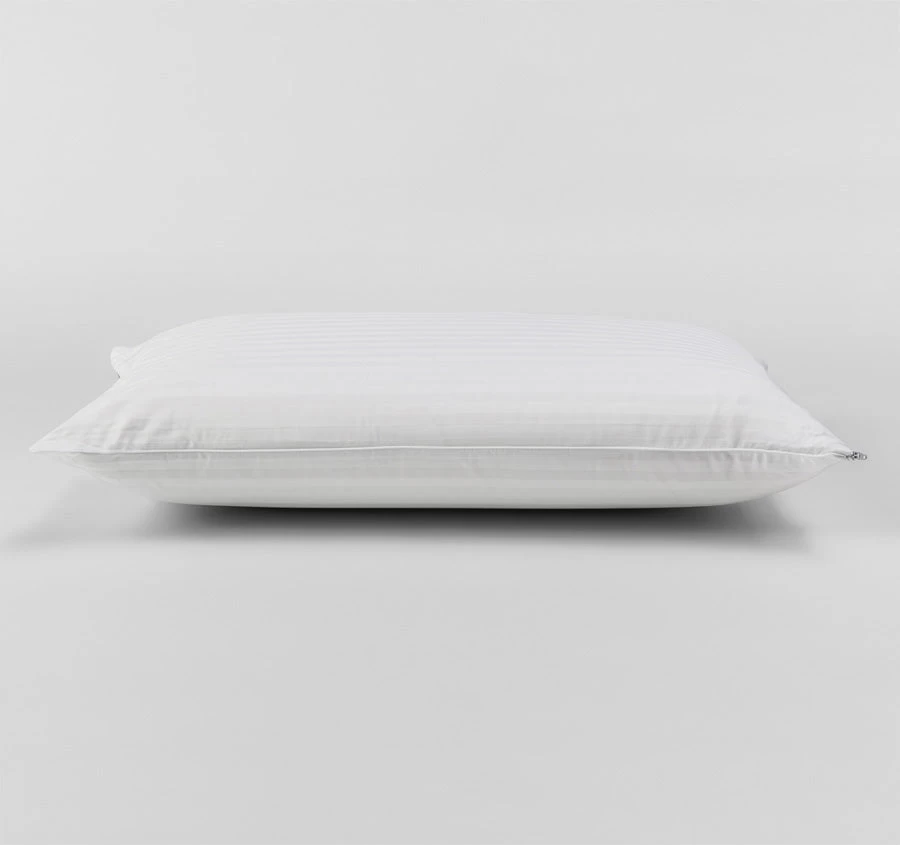 Luxurious Latex Classic Medium Profile Standard Pillow - Image 2