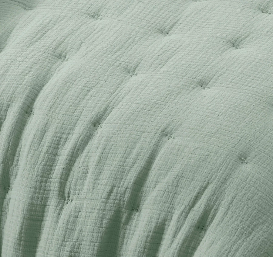 Hugo Comforter Set Range Sage - Image 2